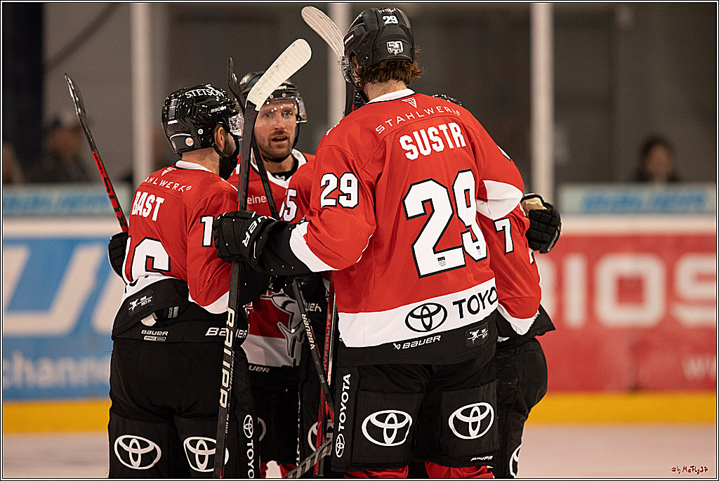 PENNY DEL 1. Testspiel Koelner Haie - Loewen Frankfurt; Koeln, 27.08.2023